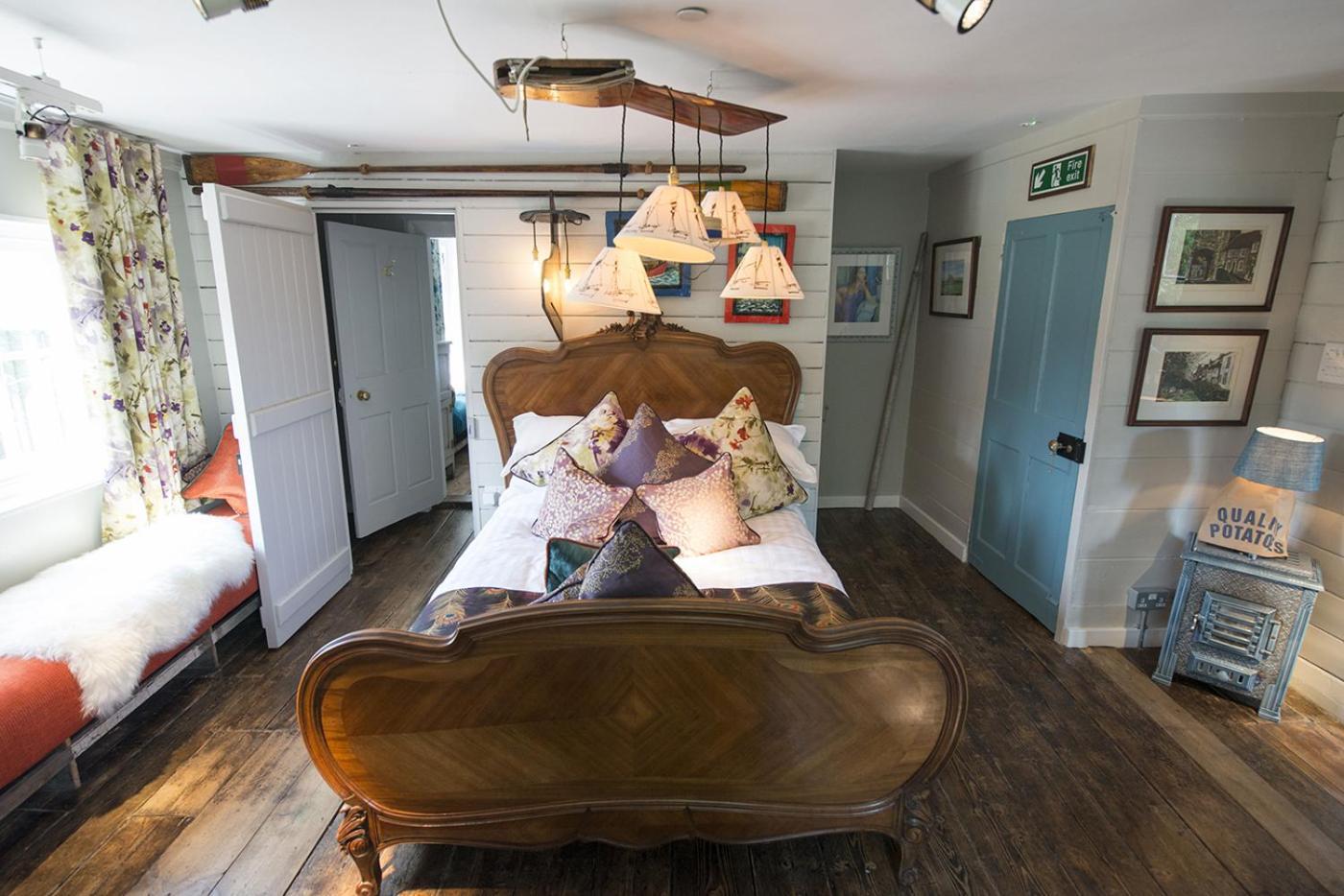The Woolpack Inn Wavehorne Экстерьер фото